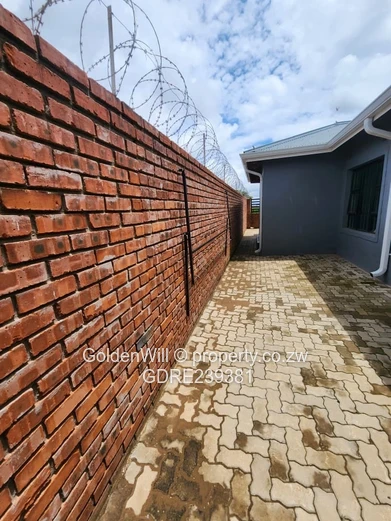 Adelaide park Ruwa house to rent 