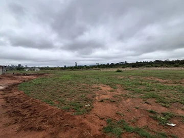 Commercial & Industrial Land