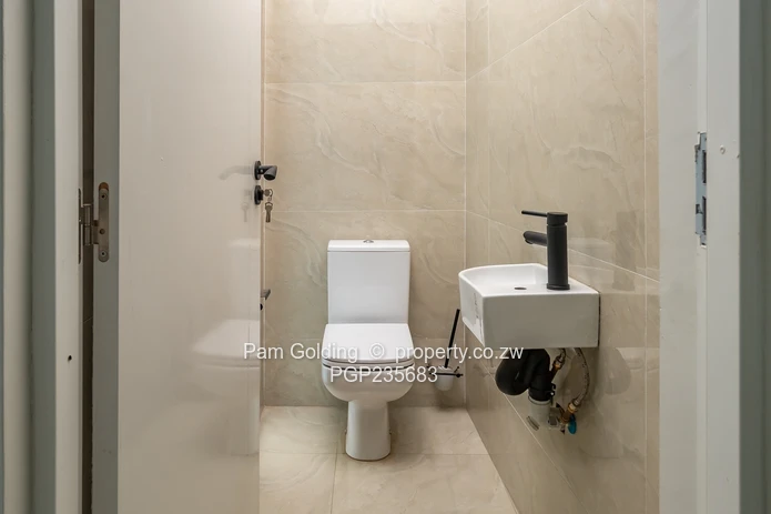 Strathaven Townhouses 