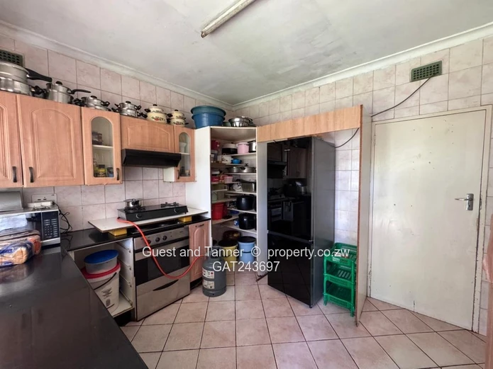 3 Bedroom House on Harare Drive Frontage, Sunridge, Harare