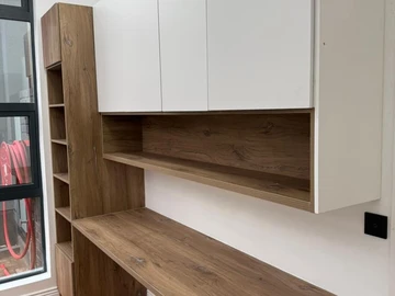 4 Bedroom Flat & Apartment