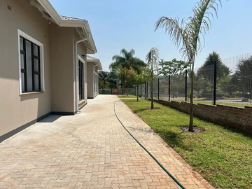 4 Bedroom Townhouse Complex