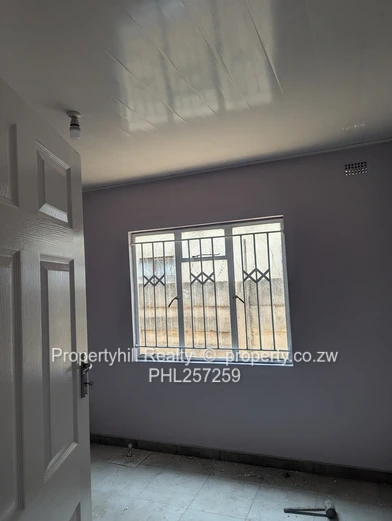 Chitungwiza Unit D Newly built house for sale