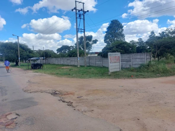 Commercial & Industrial Land