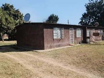 Ruwa Semi  detached with Title Deed on 899sqm