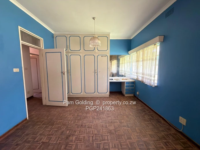 Kumalo- Spacious property with renovation potential (Sole Mandate)