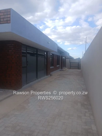 Mabvazuva Neat 4 Bedroom House For Sale