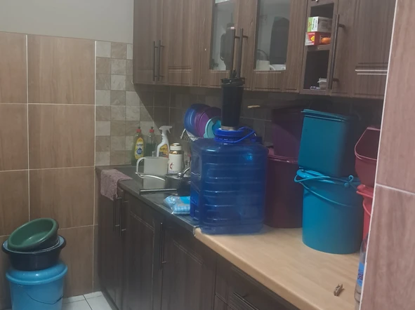 2 Bedroom Flat & Apartment