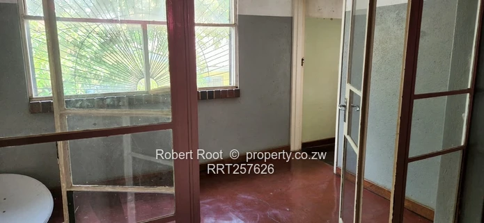 Commercial Building For Sale In Chinhoyi