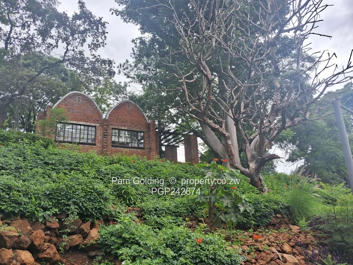 Charming 3 Bedroom Family Home in Serene Setting