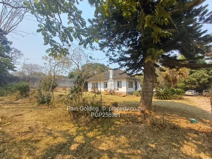 3 Bedroom family home for sale in Morningside
