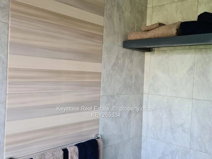 Charming 3 Bedroom Home to Let in Safe Convenient Neighbourhood