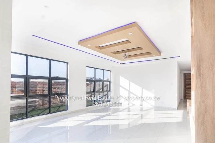 Modern Luxury in Arlington East!!!