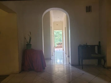 7 Bedroom House