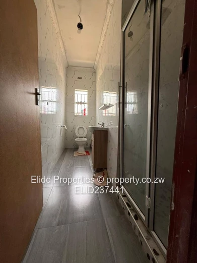 Borrrowdale Pomona House (Sole Mandate)