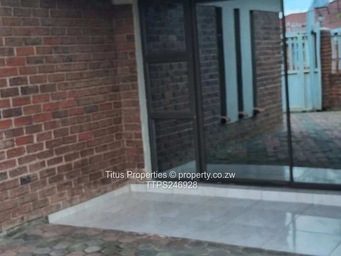 Mainway Meadows House For Rental 