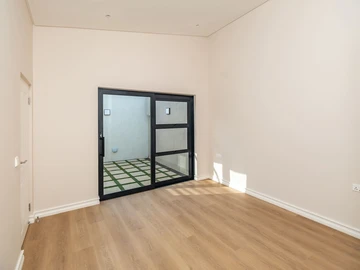 3 Bedroom Garden Flat