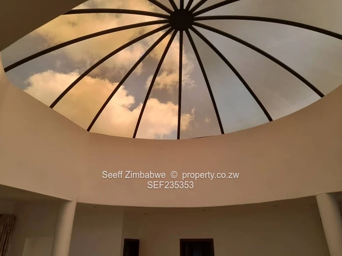 Exquisite Quinnington Masterpiece: Luxury Living with Skyline Views (Sole Mandate)