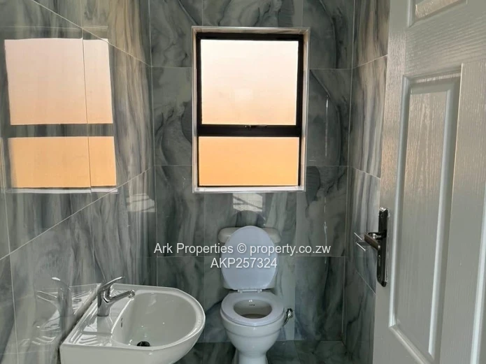 Residential Property For Sale In Rainham Park