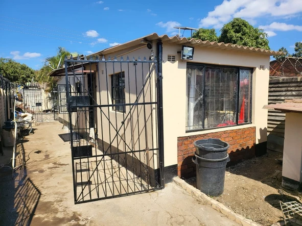 2 Bedroom House