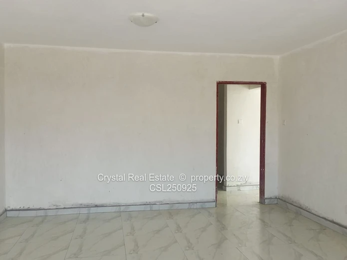 Monavale Cluster House $ 1000 (Sole Mandate)