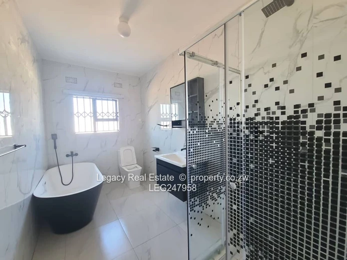 Prime Bluffhill Westgate Rental Opportunity,Stylish And Secure Home For Rent In Bluffhill