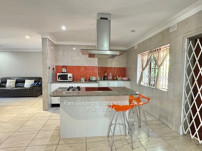 Charming 3 Bedroom Home - Chisipite 