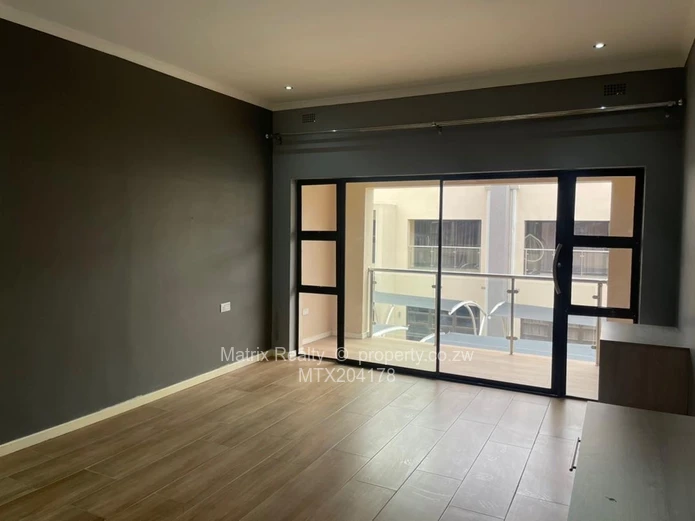 9onCottenham Luxury Apartment for Rent 