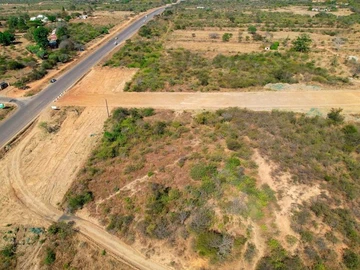 Commercial & Industrial Land