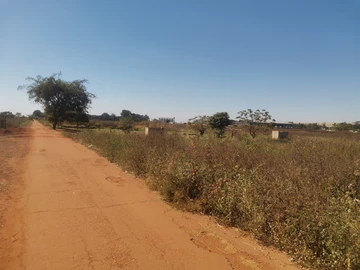 Commercial & Industrial Land