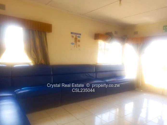 Dzivarasekwa Commercialproperty : Surgery/Home/Offices  (Sole Mandate)