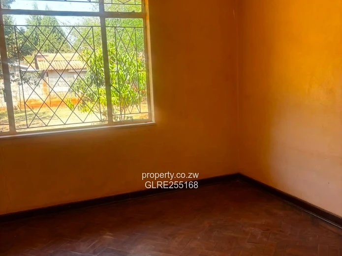 3-Bed Family Home in Emerald Hill, Harare West — Borehole