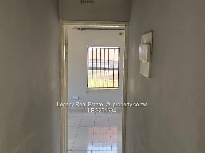 Luxury Residential Stand With Cottage | Chishawasha Hills