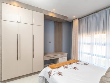 3 Bedroom Garden Flat