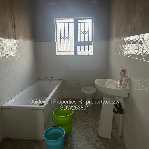 Retreat, Waterfalls house for rent (Sole Mandate)