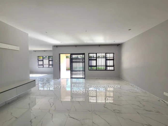 Prime Bluffhill Westgate Rental Opportunity,Stylish And Secure Home For Rent In Bluffhill