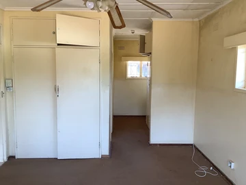 7 Bedroom House