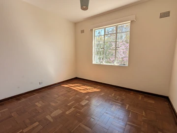 Flat & Apartment