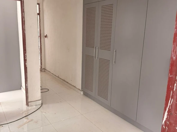 3 Bedroom Flat & Apartment