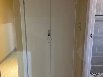 3 Bedroom Flat & Apartment