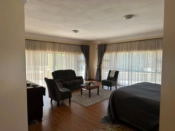 6 Bedroom Townhouse Complex