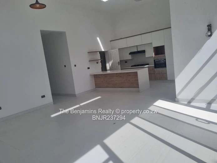 Four Bedroom Townhouse In Mount Pleasant