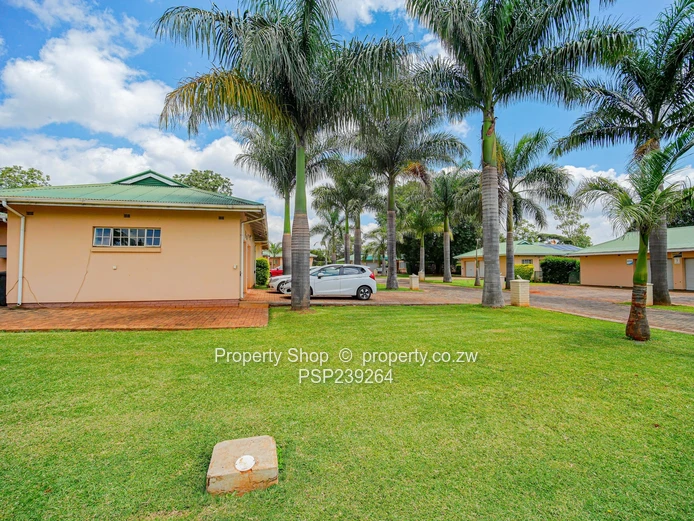 Lovely Unit in A Secure Complex!