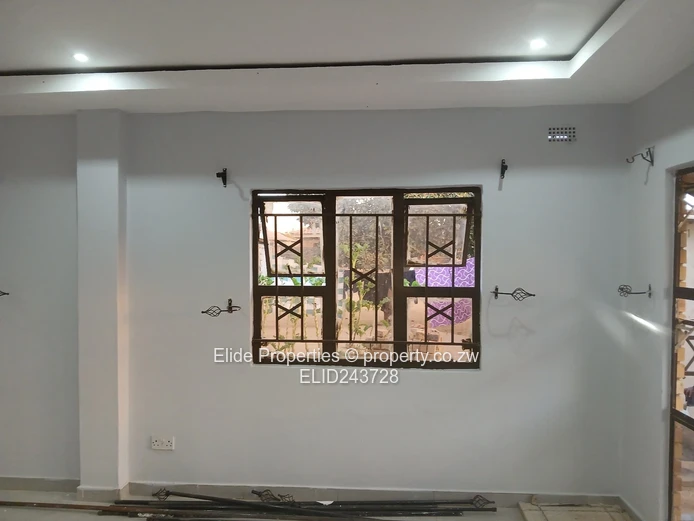 Newly Built Southlea Park House for Sale (Sole Mandate)