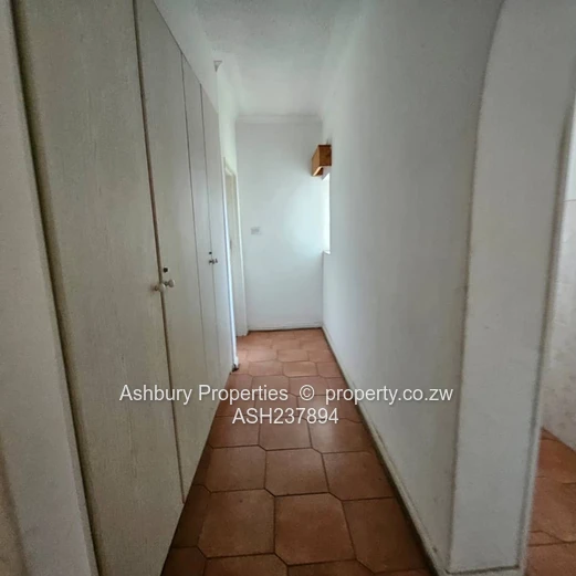 Old Marlborough border Avonlea