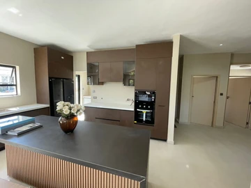 13 Unit Townhouse Complex