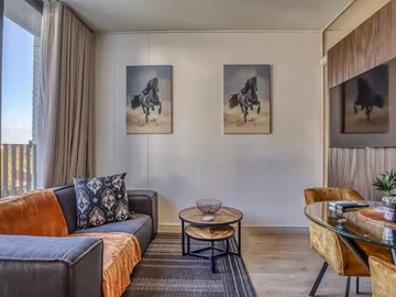 Flat & Apartment