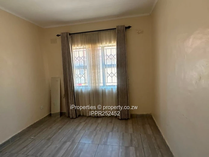 For Rent: 3-Bedroom Home | Mabelreign | Us$700