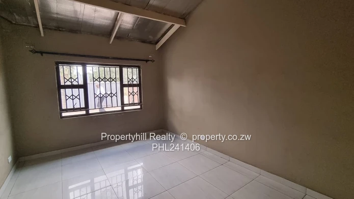 Vacant House in Highfields MaStones 