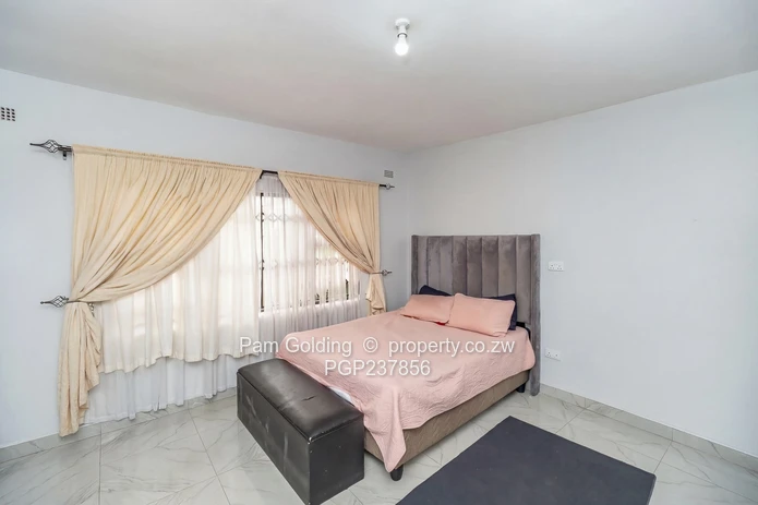 House for sale (Sole Mandate)